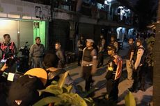 Warga: Baku Tembak Polisi dengan Terduga Teroris di Surabaya Sekitar 30 Menit