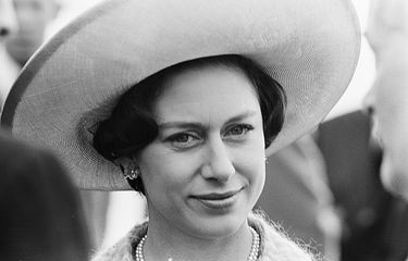 Putri Margaret, Adik Ratu Elizabeth II yang Kontroversial Halaman ...