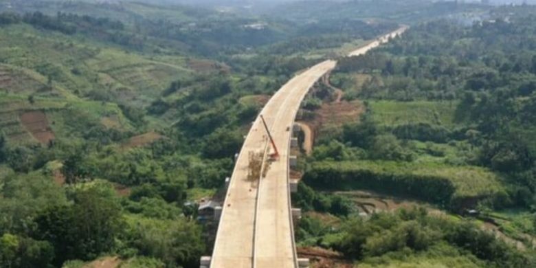 A file photo of Ciawi-Sukabumi toll road in West Java. 