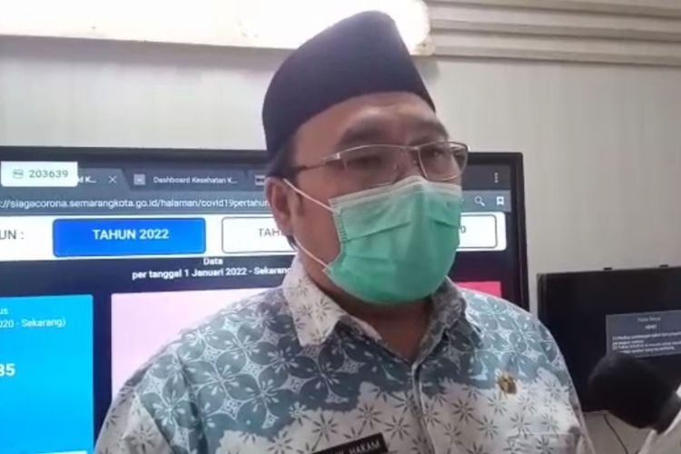 kepala DKK Semarang, Abdul Hakam saat ditemui di kantornya.