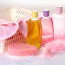 Bukan Cuma buat Bayi, Ini Manfaat Baby Oil untuk Kecantikan