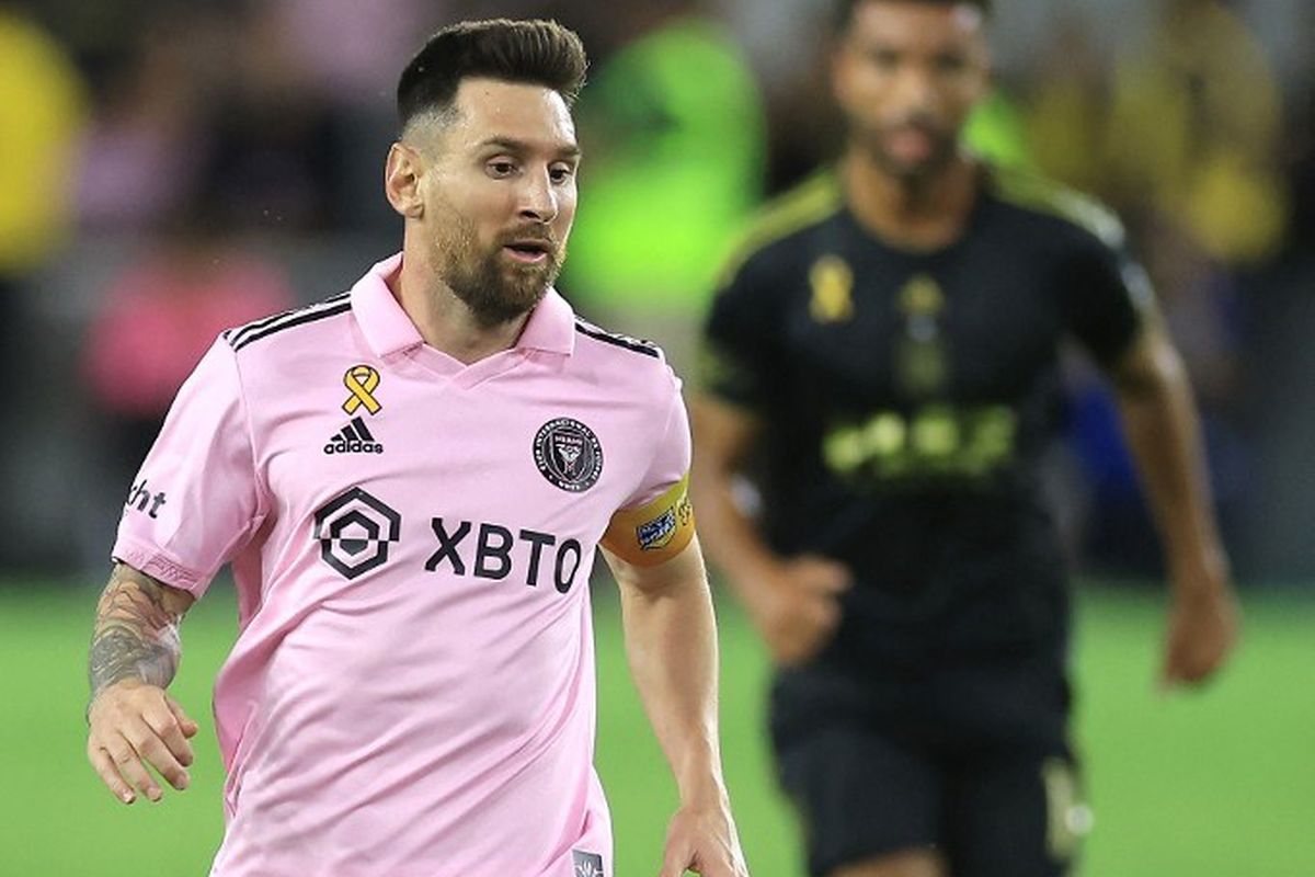 Aksi Lionel Messi dalam laga Major League Soccer 2023 antara Los Angeles FC vs Inter Miami di Stadion BMO, 3 September 2023.   Sean M. Haffey/Getty Images/AFP (Photo by Sean M. Haffey / GETTY IMAGES NORTH AMERICA / Getty Images via AFP)