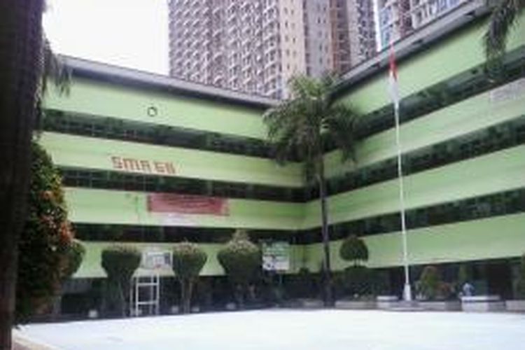 SMA 68 Jakarta Pusat