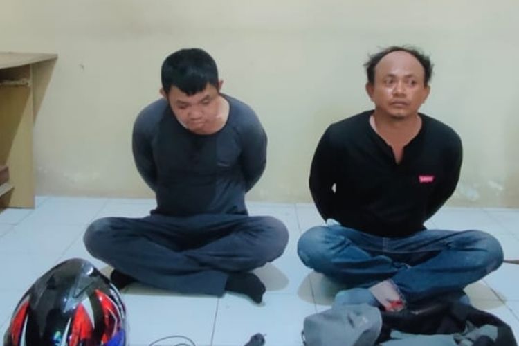 Dua orang pencuri spesialis rumah kosong saat diamankan Polisi di Bantul