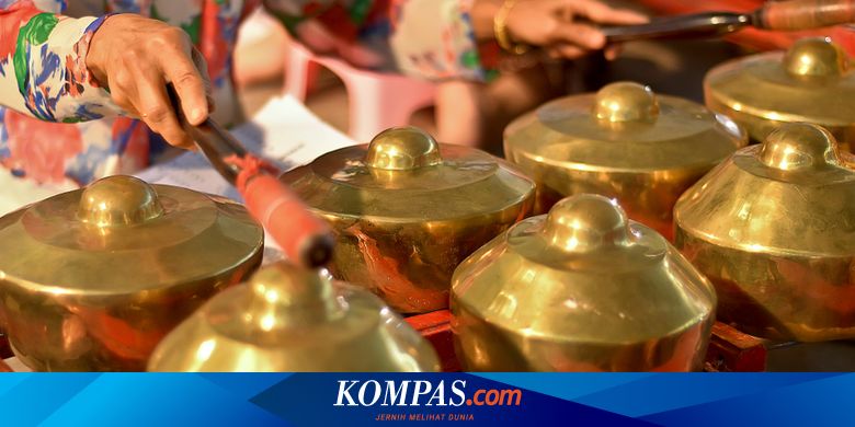 Mengenal Tembang Dhandhanggula: Makna, Watak, dan Aturan