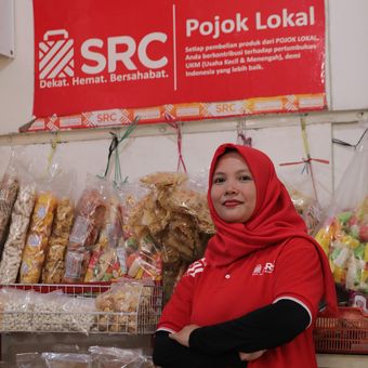 Wirdani Nasution, pemilik toko kelontong SRC Rizky di Tangerang. 