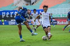 Arema FC Kalah dari Persib, Belum Sempurna tetapi Luar Biasa