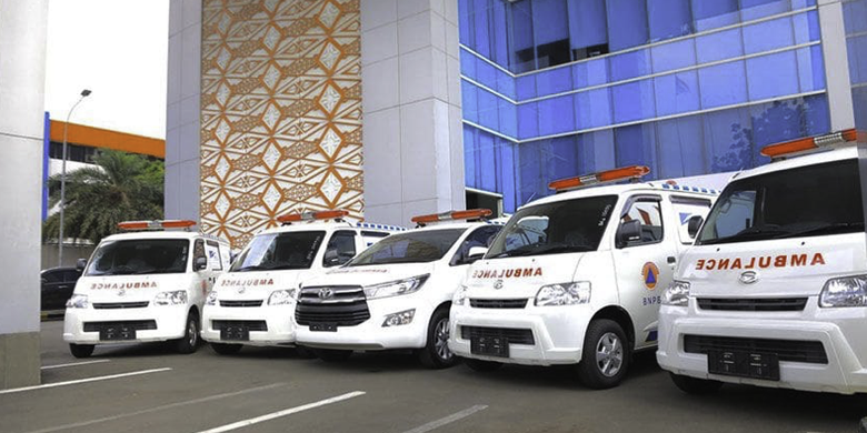 Dilaksanakan oleh Direktur Astra Gita Tiffani Boer kepada Kepala BNPB Ganip Warsito pada Minggu (8/8/2021), kendaraan terdiri dari empat unit Daihatsu GranMax Ambulance dan satu unit Toyota Kijang Innova.