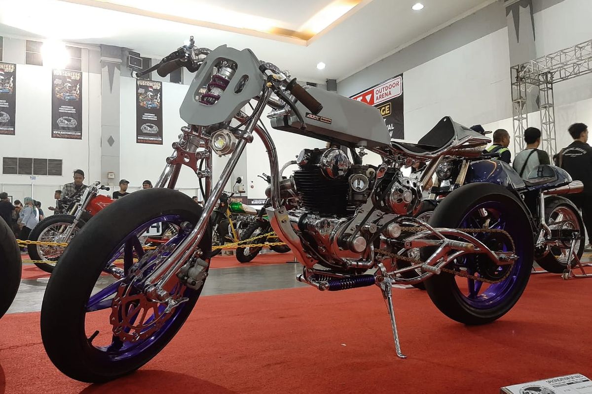 Kawasaki Binter Merzy bergaya cafe racer yang dibekali supercharger