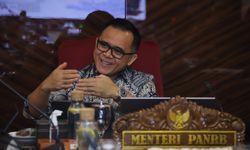 Pimpin Rapat Progres Kerja INA Digital, Menpan-RB Anas Tekankan Percepatan Kinerja