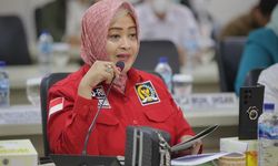 Jadikan Buruh Pelaku Aktif Pembangunan, Ini 4 Catatan Fahira Idris