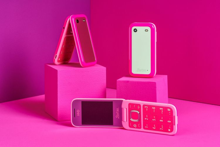 Nostalgia Retro: HMD Luncurkan Ponsel Flip Barbie yang Menawan dalam Nuansa Pink Cerah