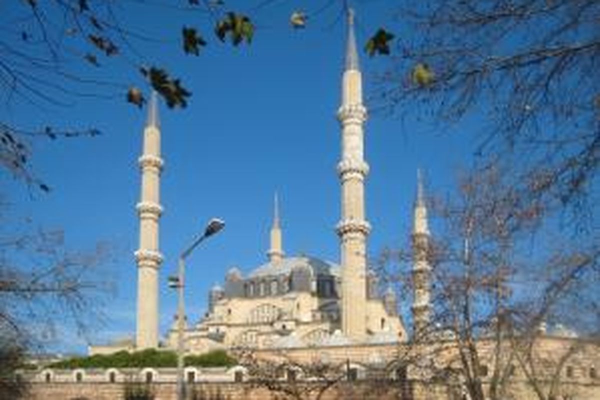 Masjid Selimiye, mutiara dari Edirne, Turki dibangun antara 1568-1574 oleh Sultan Selim II.