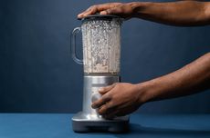 KPK Geledah Ruang Kerja Bupati Ponorogo Terkait Pengembangan Kasus OTT