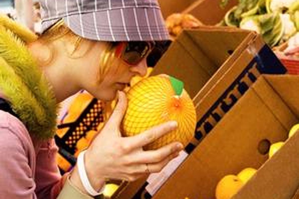 Belum ada bukti bahwa sisa pestisida pada bahan pangan non-organik cukup berbahaya bagi kesehatan. 