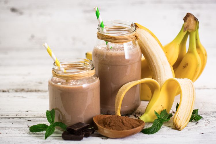 ilustrasi milkshake cokelat pisang.