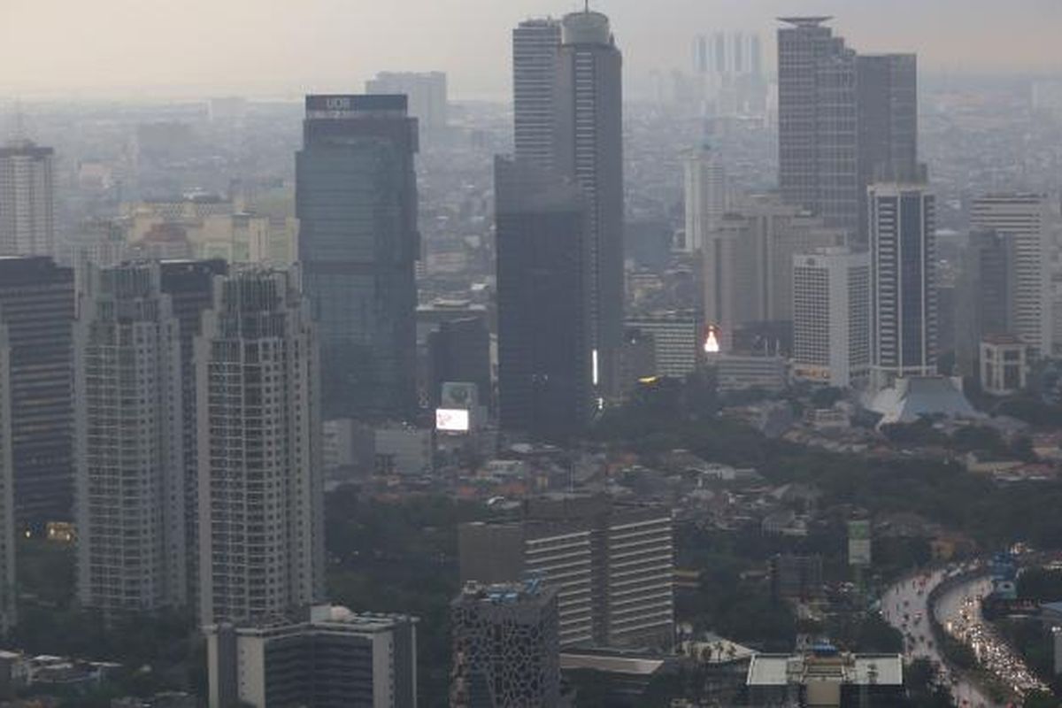 Ilustrasi: Gedung bertingkat tingkat tinggi atau high rise di Jakarta, Kamis, (10/11/2016). 