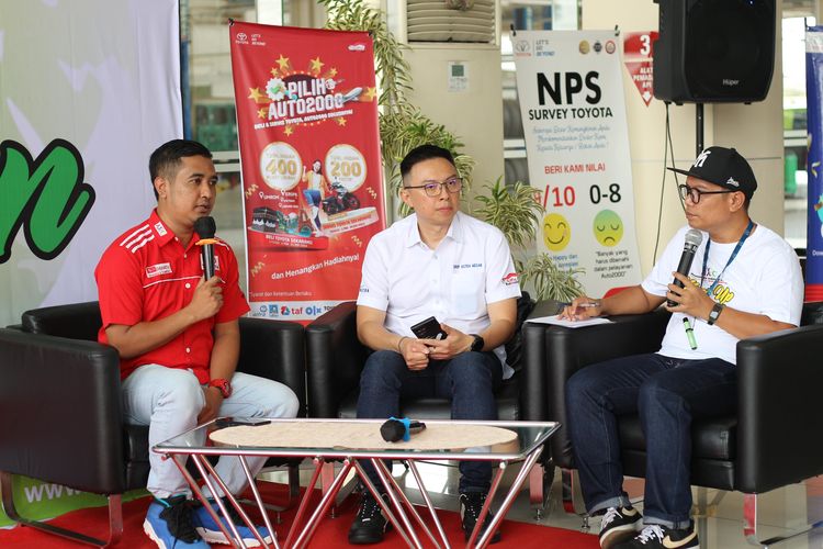 Komunitas otomotif AvanzaXenia Indonesia Club (AXIC) bersama Toyota Carbon Fighter (TCF) berkolaborasi dengan menggelar acara bertajuk ?Meet Up Eco Nation? pada Minggu (3/3/2024).