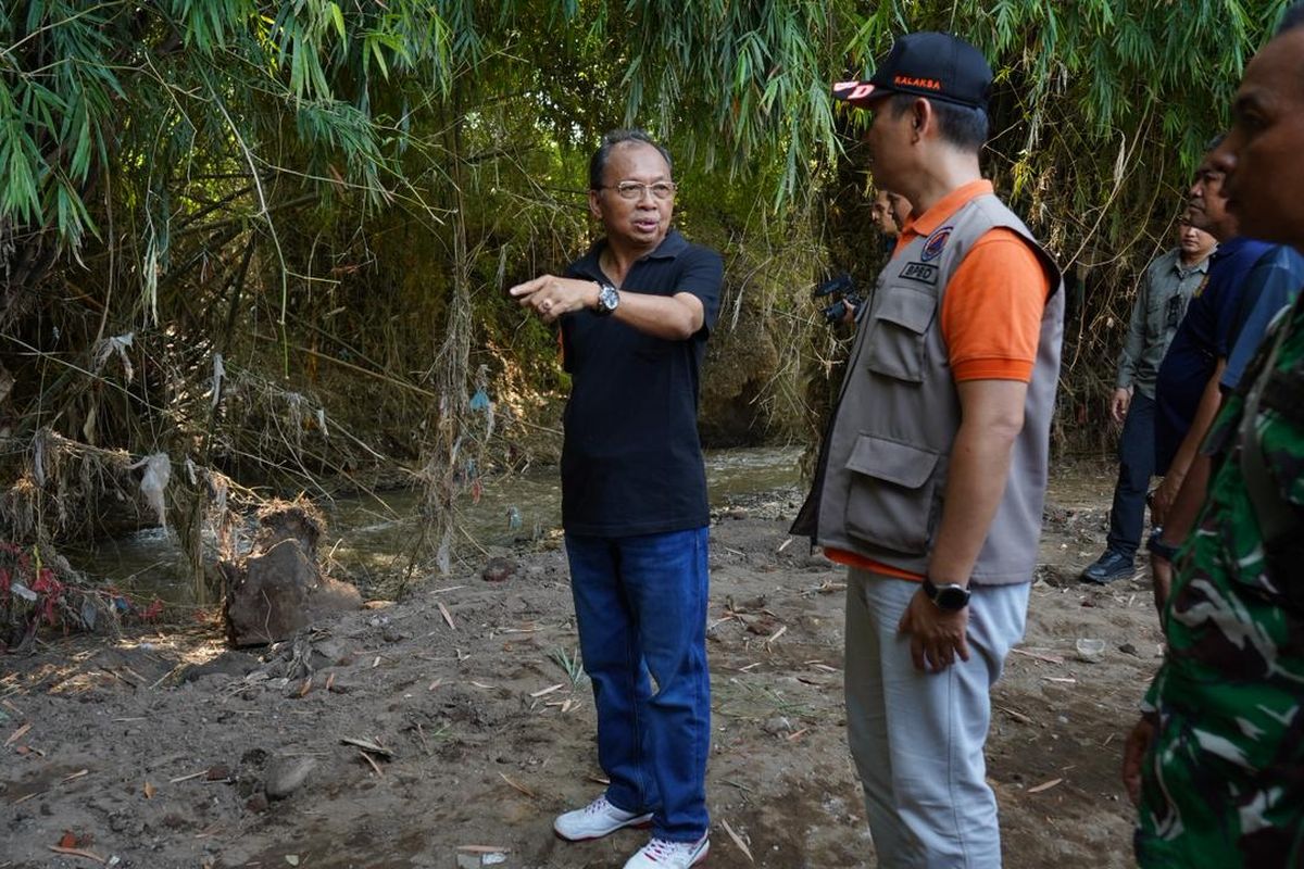 Koster Galang Dana ASN Bali untuk Perbaiki SD Rusak Imbas Banjir Bandang  Buleleng