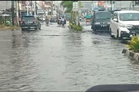 Kota Dumai Dilanda Banjir Rob