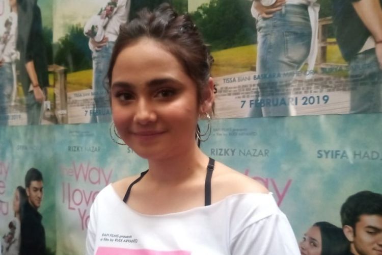 Syifa Hadju dalam jumpa pers dan screening film The Way I Love You, di XXI Epicentrum, Kuningan, Jakarta Selatan, Jumat (1/2/2019).