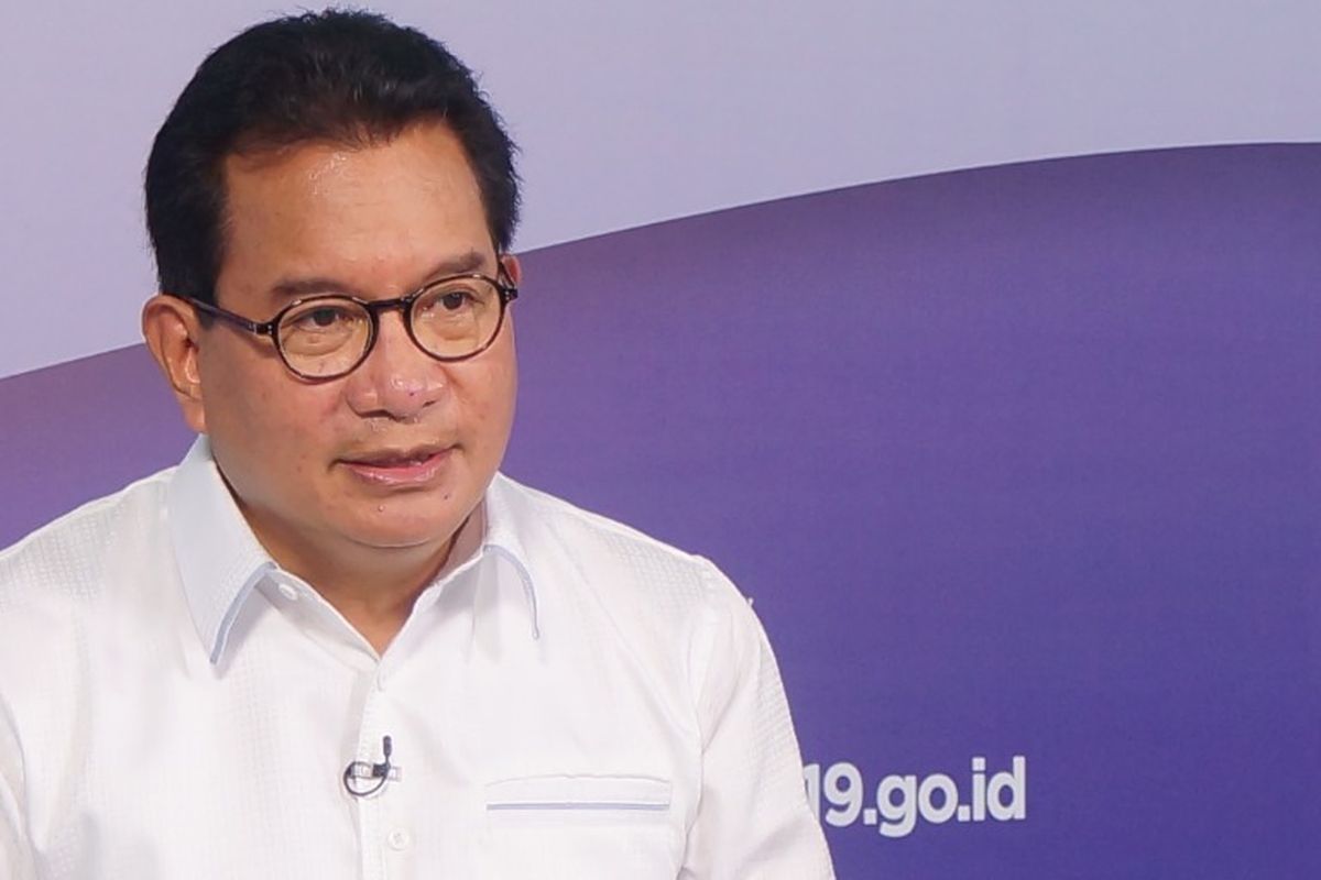 National Covid-19 task force spokesperson Wiku Adisasmito said that the Foreign Affairs Ministry and Health Ministry step up their diplomacy efforts to secure vaccine supplies from vaccine-producing countries.  