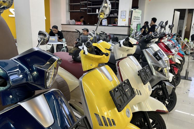 Mau Beli Motor Listrik? Ini yang Perlu Dipertimbangkan Menurut Mekanik
