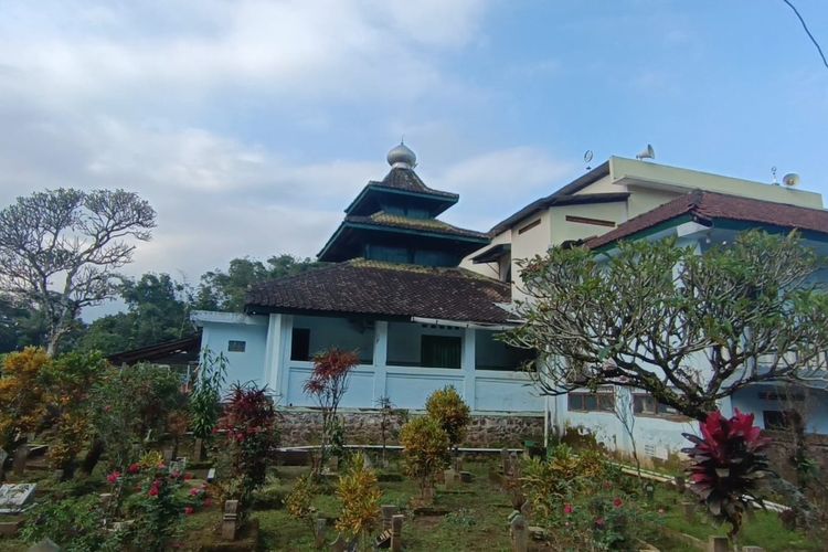 Masjid Baiturrahmi di Desa Jatirejo Kecamatan Suruh diyakini dibangun pada zaman Sunan Kalijaga