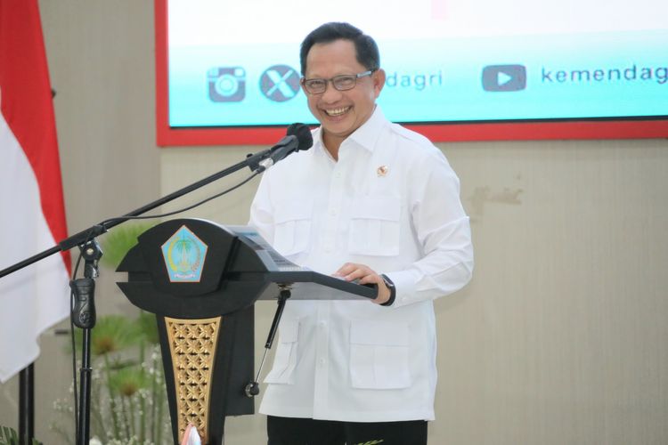 Mendagri Tegaskan WFH ASN Wajib Diterapkan Pemda, Ingatkan Loyalitas ke Pusat