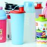 Cara Benar Bersihkan Botol dan Sedotan Logam agar Tak Berlumut