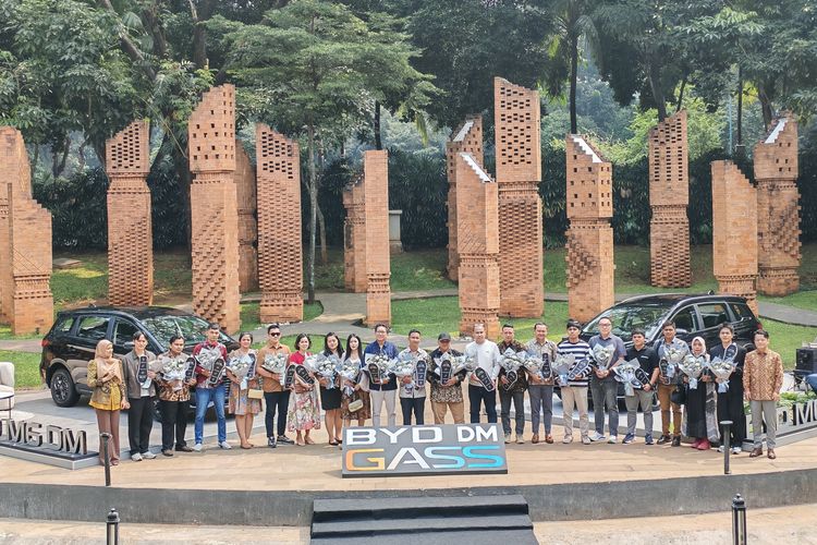 Dalam Sebulan, BYD Klaim Kantongi 20.000 Calon Pembeli M6 DM