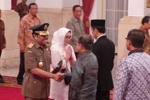 Tunjuk HM Prasetyo Jadi Jaksa Agung, Komitmen Jokowi Benahi Kejaksaan Diragukan