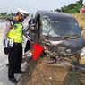 Mobil Pecah Ban Masuk Parit di Tol Ngawi–Solo, 2 Penumpang Tewas