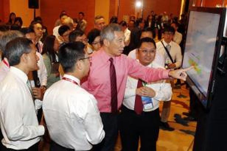 PM Singapura Lee Hsien Loong meresmikan proyek Virtualisasi Singapura sebagai bagian dari program 