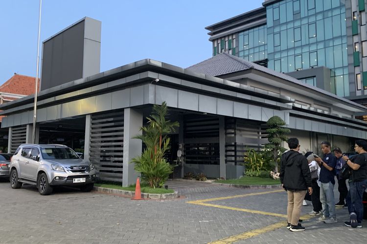 Kejari Surabaya Tunggu Pelimpahan Kasus Korupsi Pungli Perizinan Dinas ESDM Jatim Rp 2,3 M