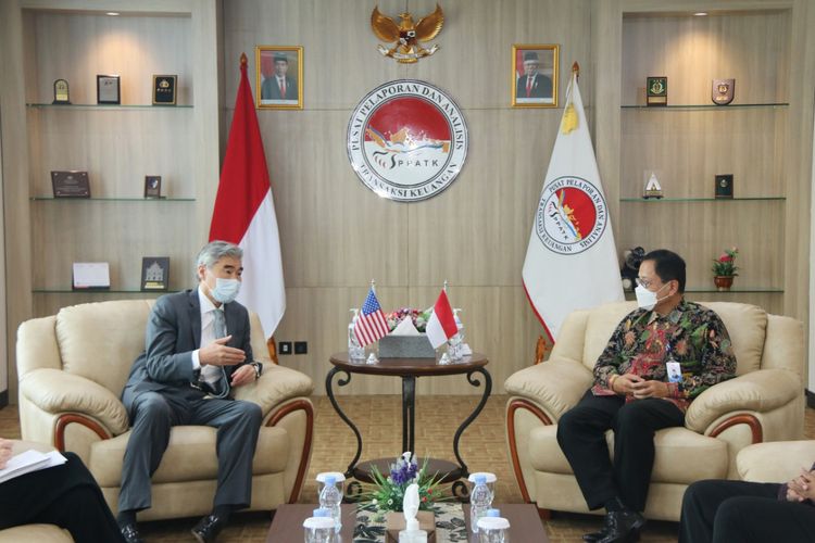Kepala PPATK Dian Ediana Rae menerima kunjungan Dubes AS Sung Kim di Gedung PPATK, Jakarta, Selasa (12/10/2021).