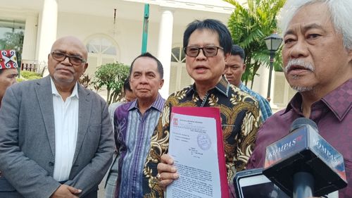 Sejumlah Advokat Somasi Jokowi karena Dampak Putusan MK yang Beri Jalan Gibran Cawapres