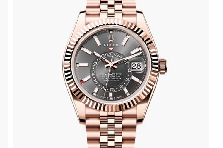Sky-Dwellers Solid Gold Everose yang termasuk Rolex termahal tahun 2025.