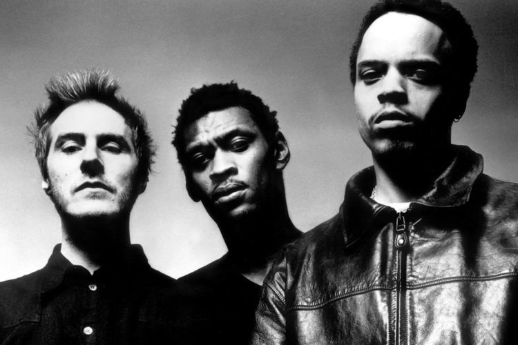 Unfinished Sympathy, singel hit dari grup Massive Attack.