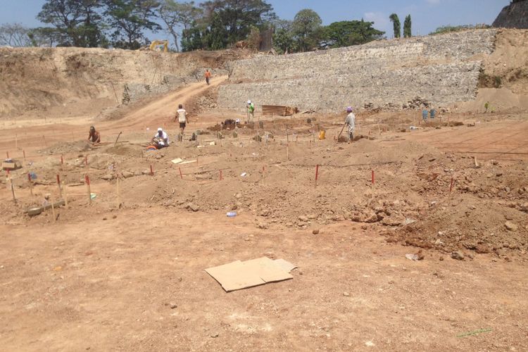 Lokasi relokasi pemindahan makam yang terkena jalan tol Batang-Semarang, Senin (20/8/2018)