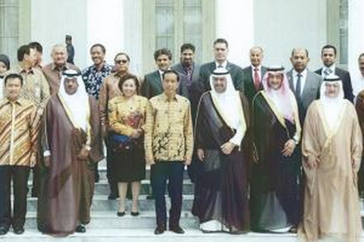 Delegasi OCA berfoto bersama Presiden Joko Widodo. OCA merasa puas dengan komitmen pemerintah Indonesia untuk AG 2018.