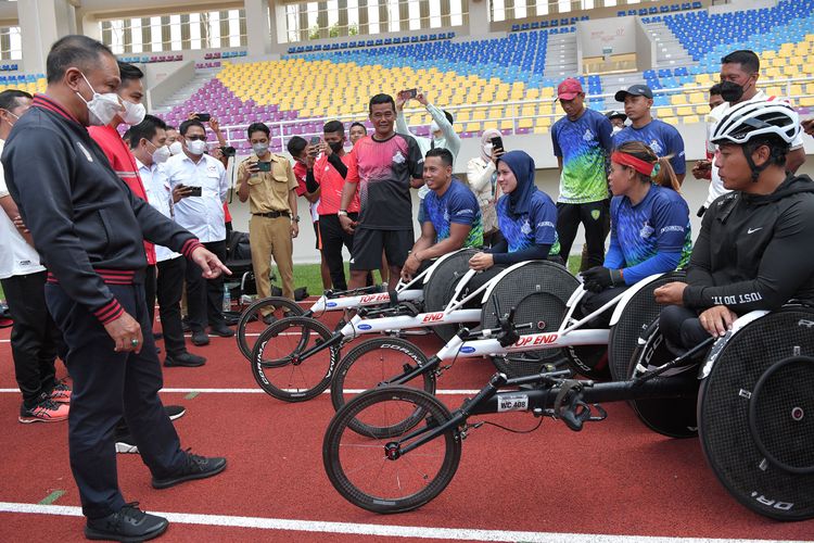 Menteri Pemuda dan Olahraga (Menpora) Zainudin Amali memantau langsung persiapan pelaksanaan ASEAN Para Games 2022 di Kota Solo. ASEAN Para Games 2022 bakal digelar di Solo pada 30 Juli hingga 6 Agustus mendatang.