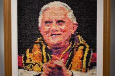 Lukisan Sosok Paus Emeritus Benediktus XVI dari Kondom Tuai Protes