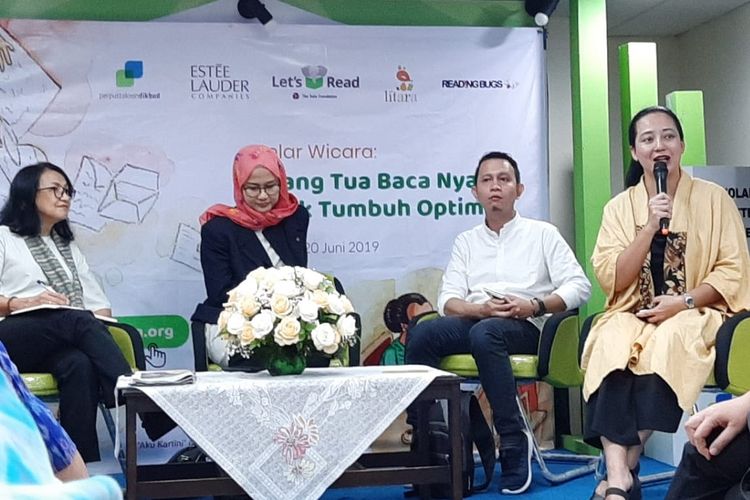 Gelar wicara bertema Orang Tua Baca Nyaring, Anak Tumbuh Optimal yang diadakan oleh The Asia Foundation dan sejumlah pihak di Ruang Serbaguna Perpustakaan Kemendikbud RI, Jakarta, Kamis (20/6/2019).