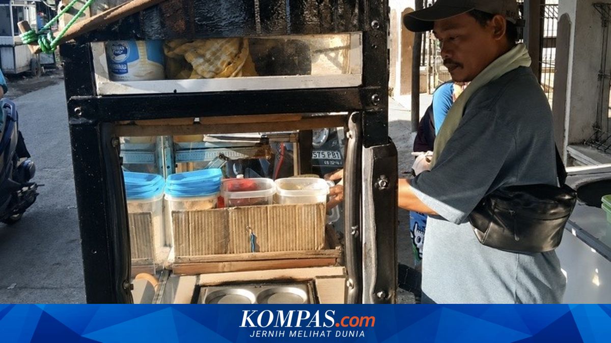 Kisah Japra, Pedagang Martabak Mini di Eretan Wetan Indramayu yang Menolak Kalah oleh Bencana Banjir Rob