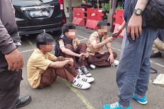 Tenteng Senjata Hendak Tawuran, Tiga Pelajar SMA Menginap Semalam di Polsek Palmerah