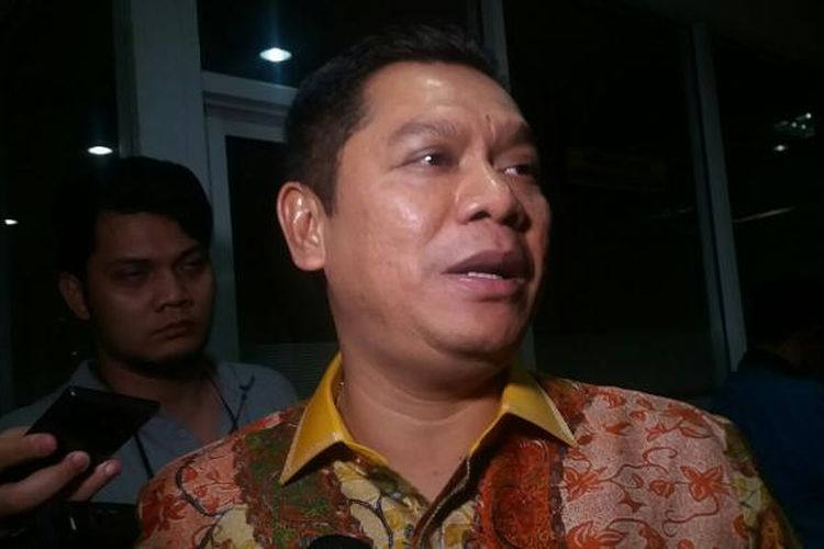 Anggota Mahkamah Kehormatan Dewan (MKD) asal Fraksi Golkar, Adies Kadir, di Kompleks Parlemen, Senayan, Jakarta, Kamis (3/11/2015)