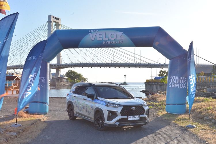 Veloz Hybrid EV Lintas Sulawesi, 6 Provinsi, 6.500 Km, 39 Hari Nonstop