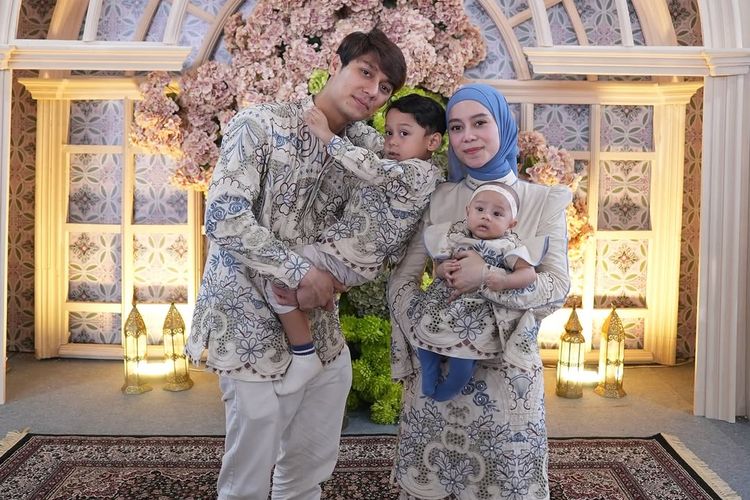 Gaya busana Lesti Kejora dan Rizky Billar saat Idul Adha, Jumat (6/6/2025).
