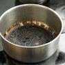 6 Cara Bersihkan Kerak Panci Gosong, Pakai Lemon sampai Baking Soda